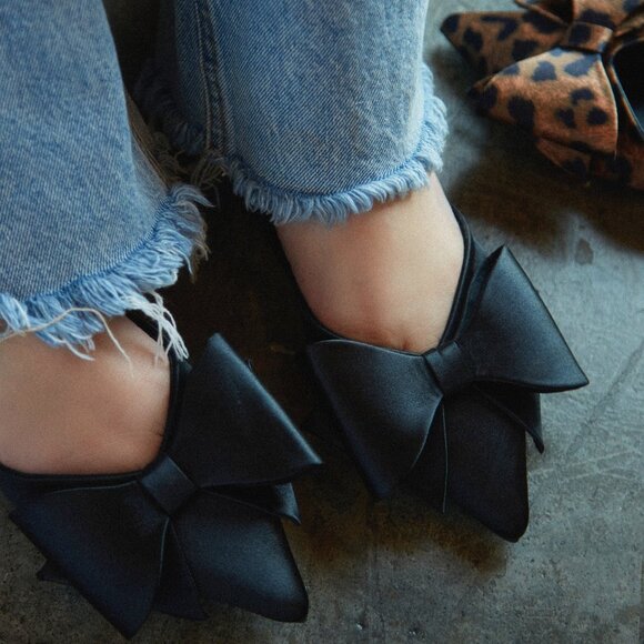 NEW🔥 Black Pointed Closed Toe OverSized Bow Slingback Ballet Flat Mules Slip-On - Picture 1 of 5